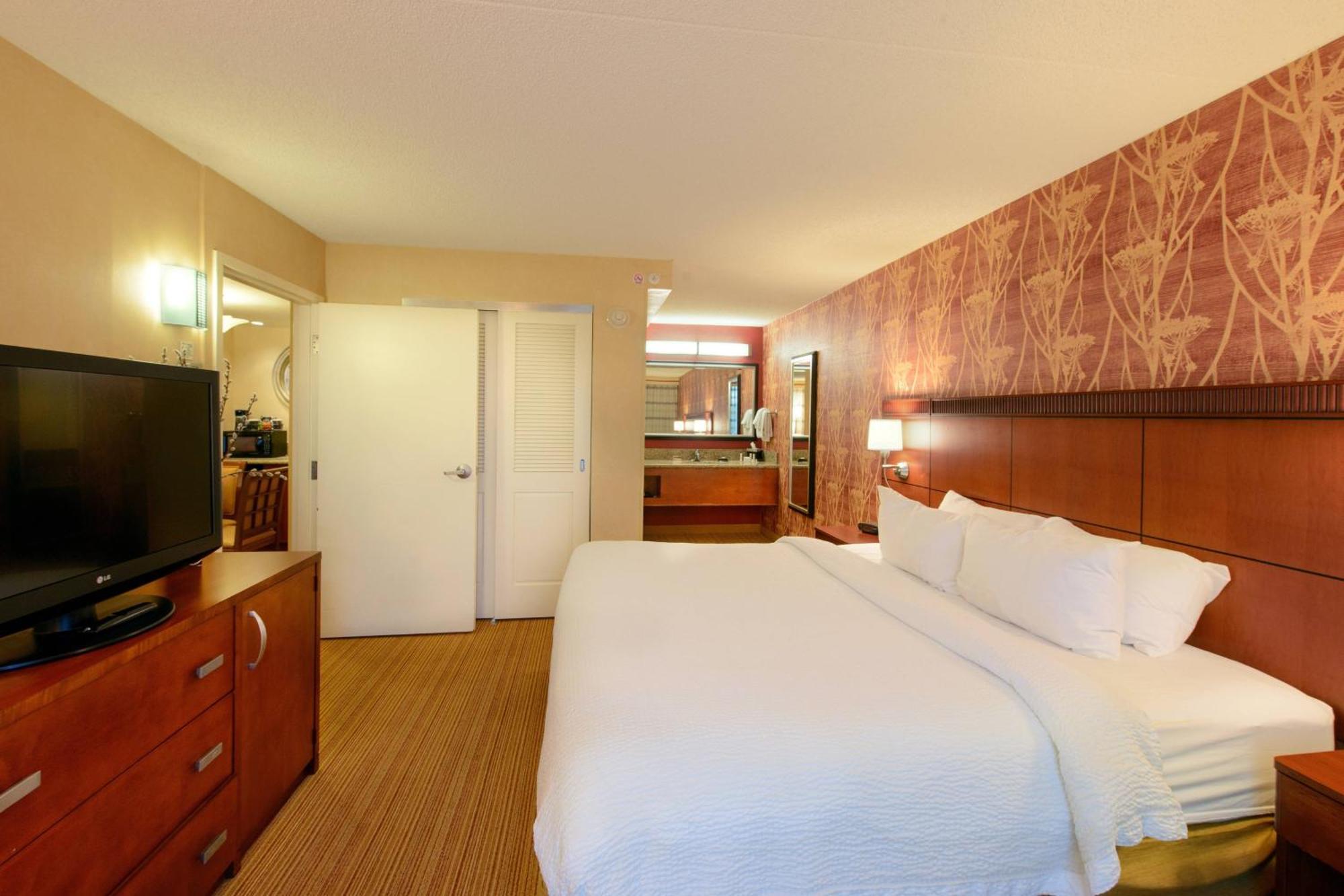 Courtyard By Marriott Canton North Canton Exteriör bild