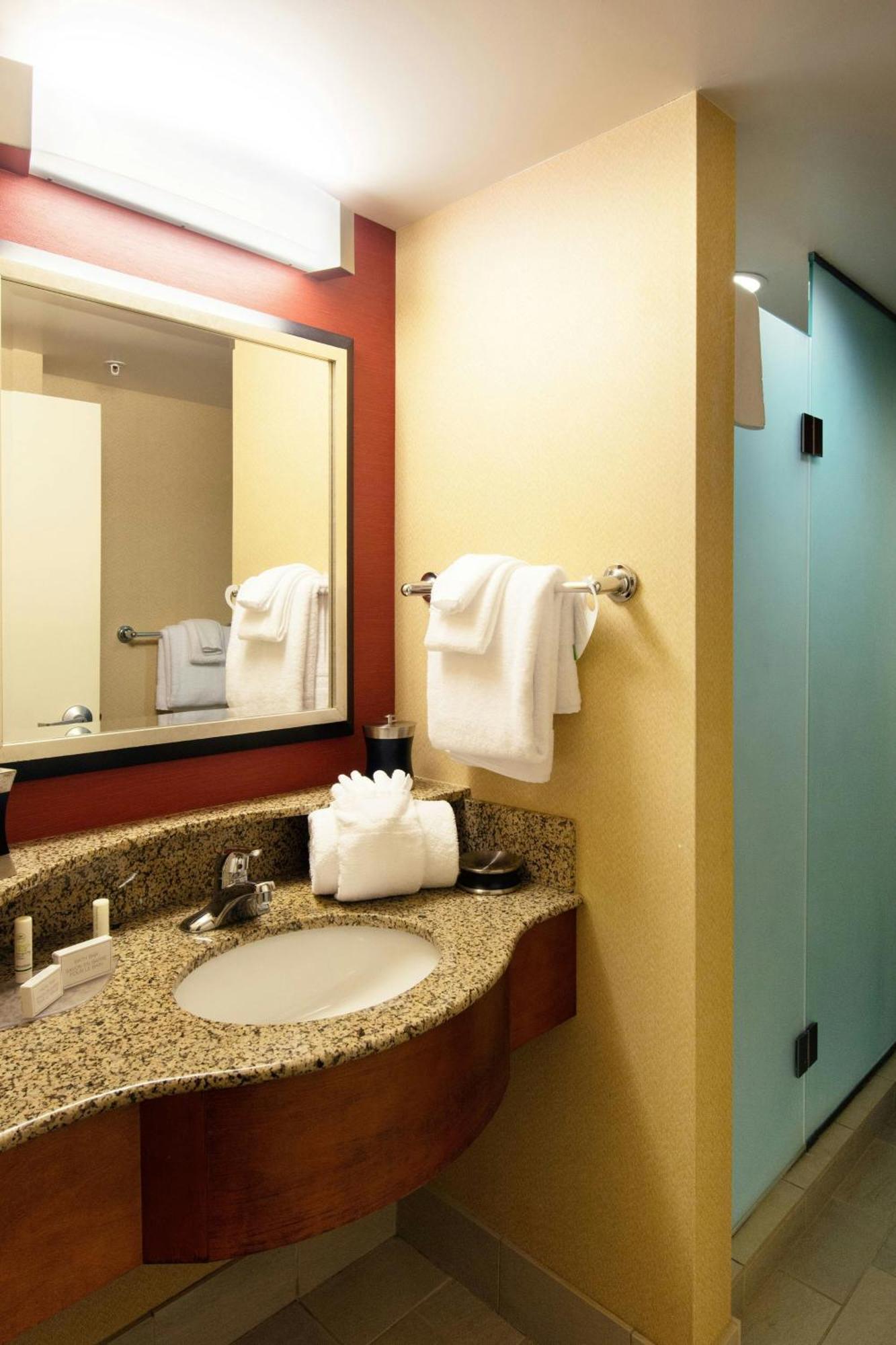 Courtyard By Marriott Canton North Canton Exteriör bild