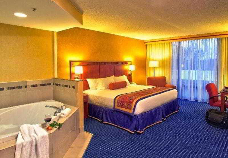 Courtyard By Marriott Canton North Canton Exteriör bild